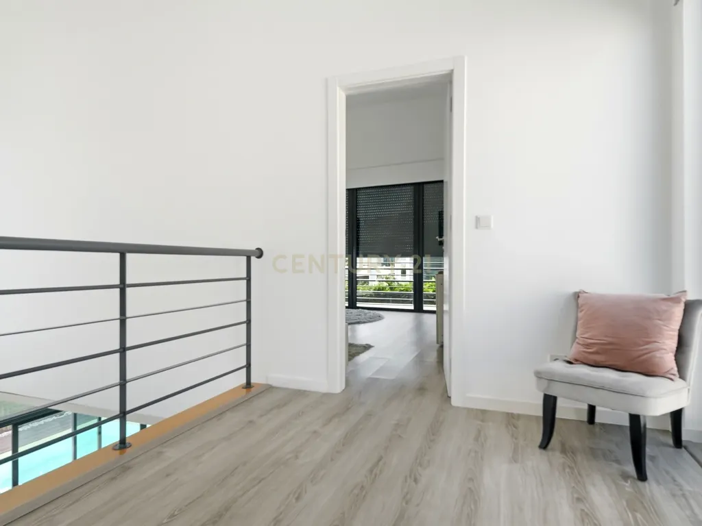 Moradia T4 Palmela Village com piscina - Image 34