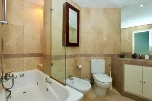 Fotografia 10 de Excelente Apartamento mobilado T1 com Vista Panorâmica em Sete Rios, Lisboa