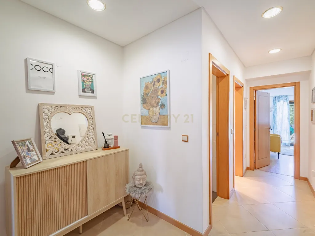 Moderno Apartamento T2 em Amora, Seixal - Image 29