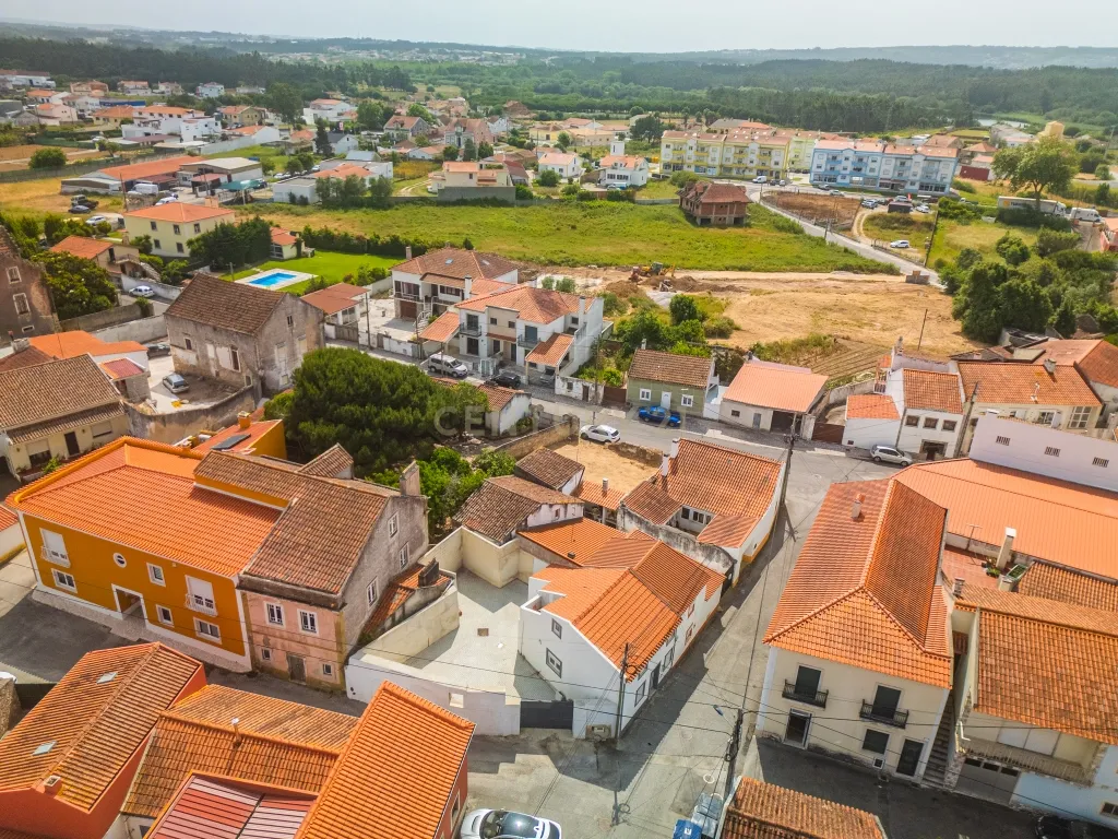 Moradia T2+1 com Terraço – Tornada, a 5 min de Caldas da Rainha - Image 24