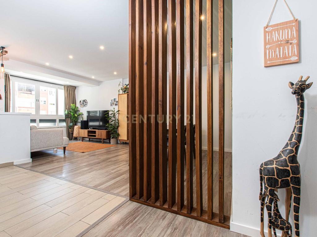 T2 em Alfragide | 102 m² | Arrecadação - Image 4