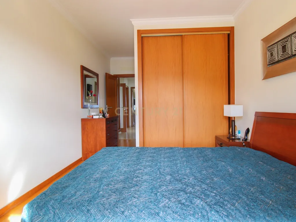 Apartamento T3 centro Palmela - Image 18