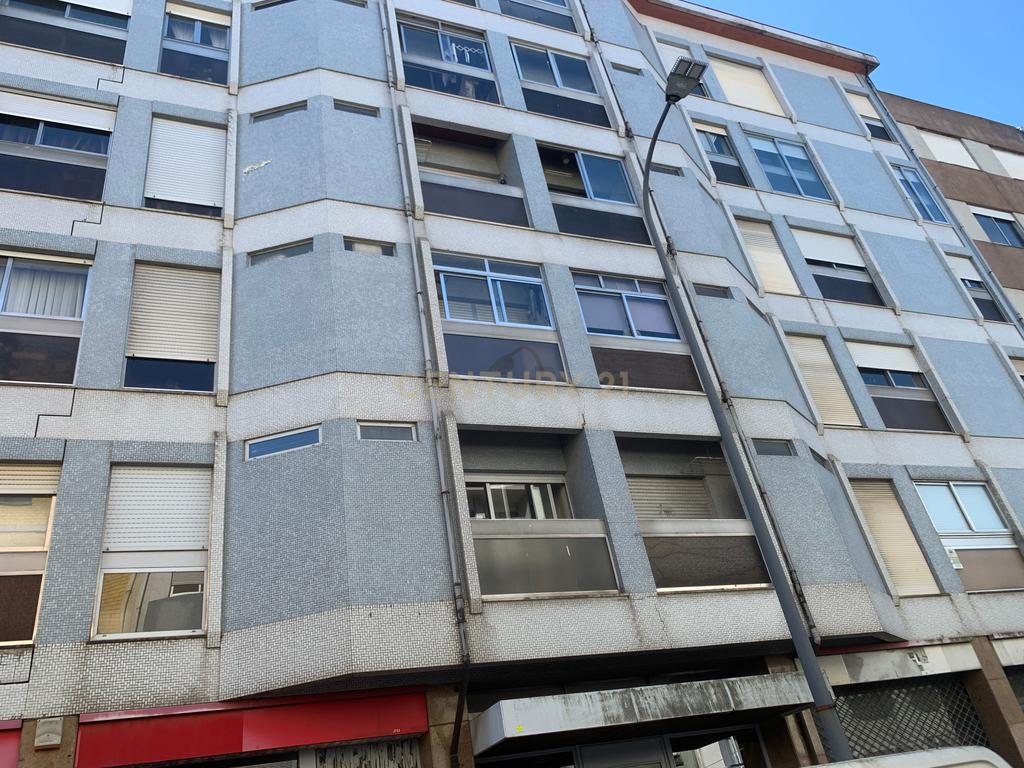 Apartamento T1 - Paranhos - Porto - Image 1