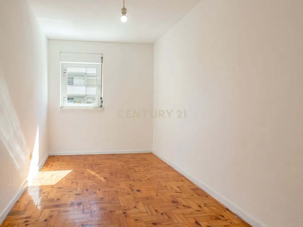 Apartamento T3 em Marvila, Lisboa - Oportunidade Única! - Image 17