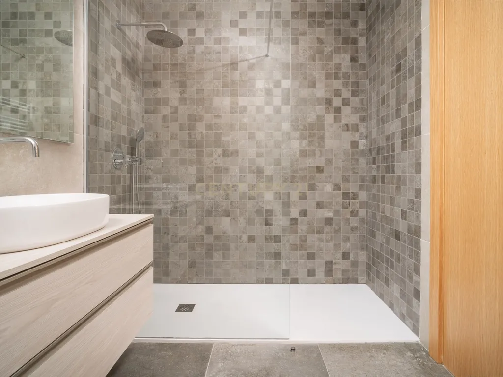 T1+3 único no prestigiado empreendimento Lux Garden – Coimbra - Image 14