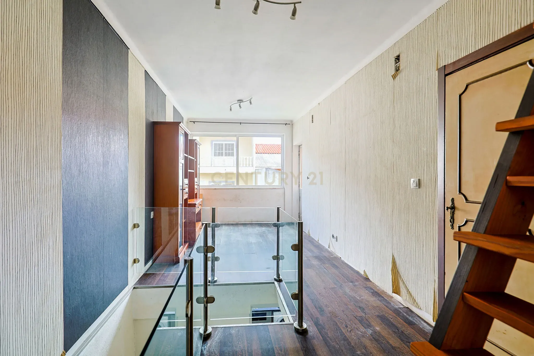 Fotografia 10 de Espaçosa Moradia T3 Amora, Seixal - Oportunidade Única!