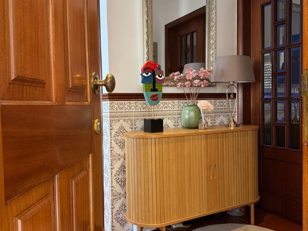 Apartamento T3 em Coimbra com Luz Natural e Acessibilidade - Image 16