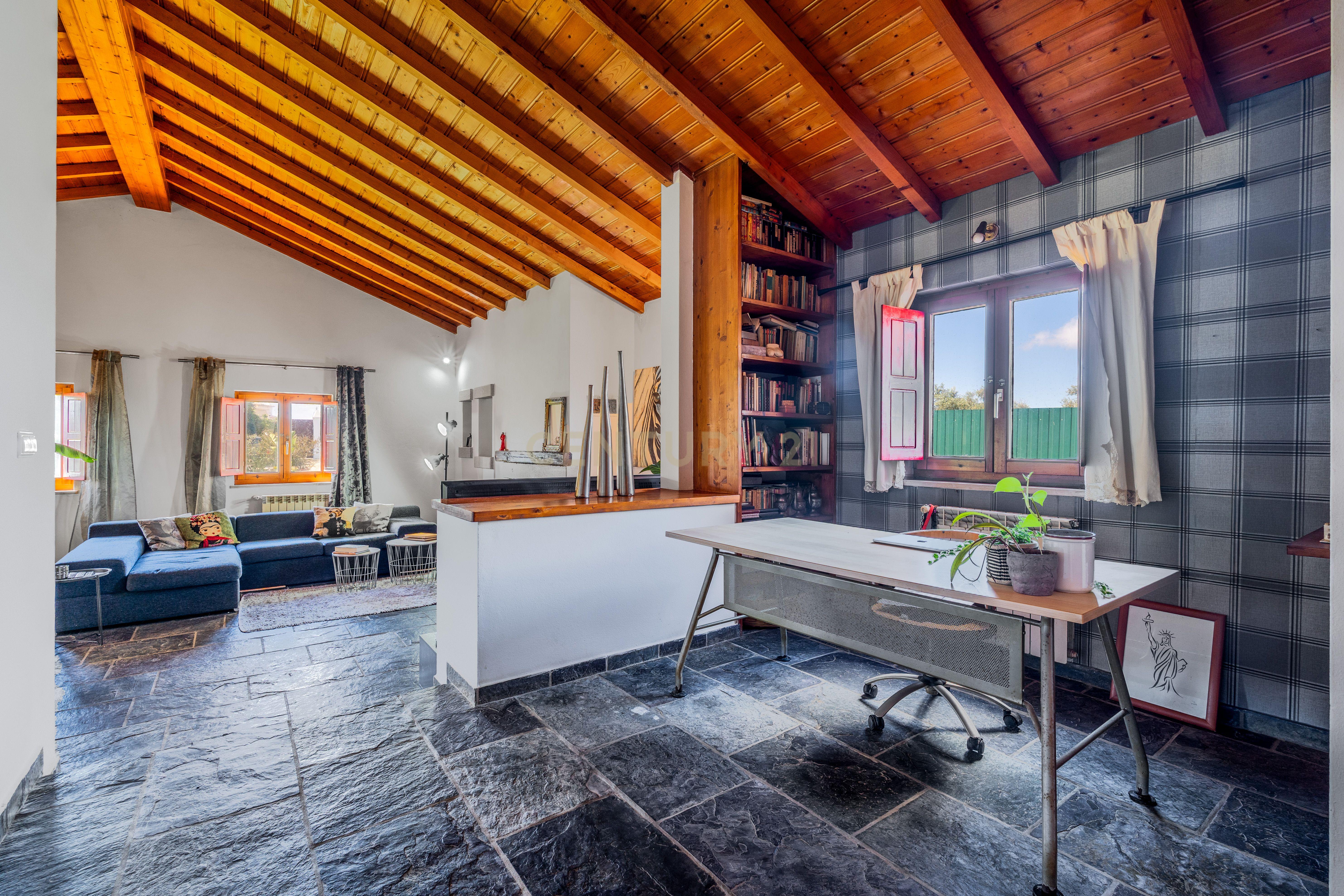 Fotografia 11 de Moradia na Costa Alentejana de 4 Quartos e Arquitetura Tradicional com Piscina e Jardim – Odemira