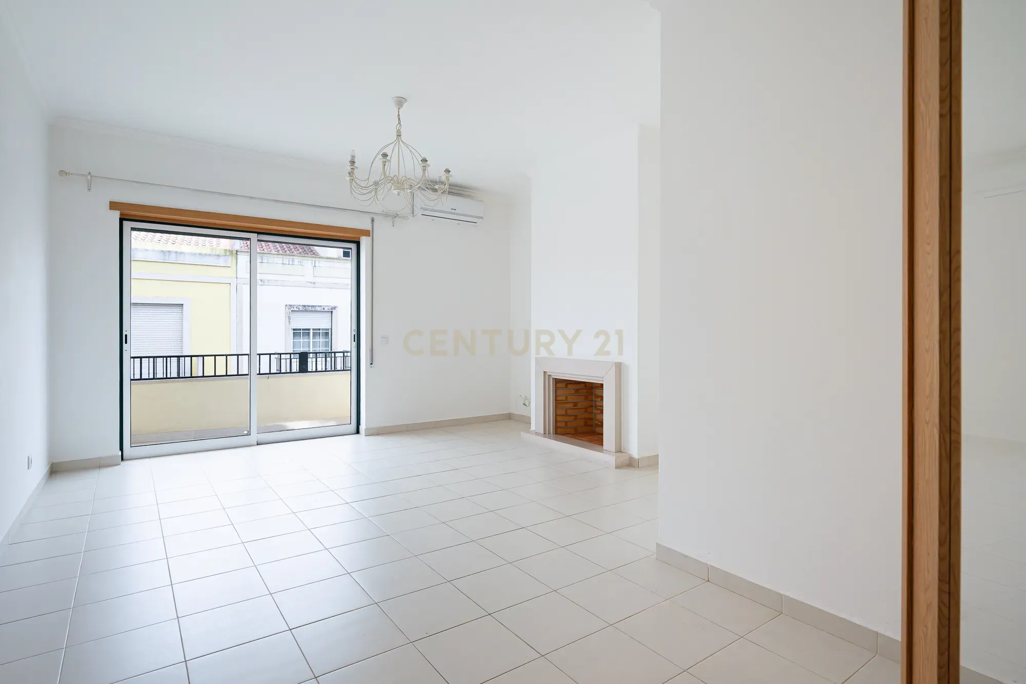 Fotografia 4 de Apartamento T2 em Almeirim, Santarém - Oportunidade Única
