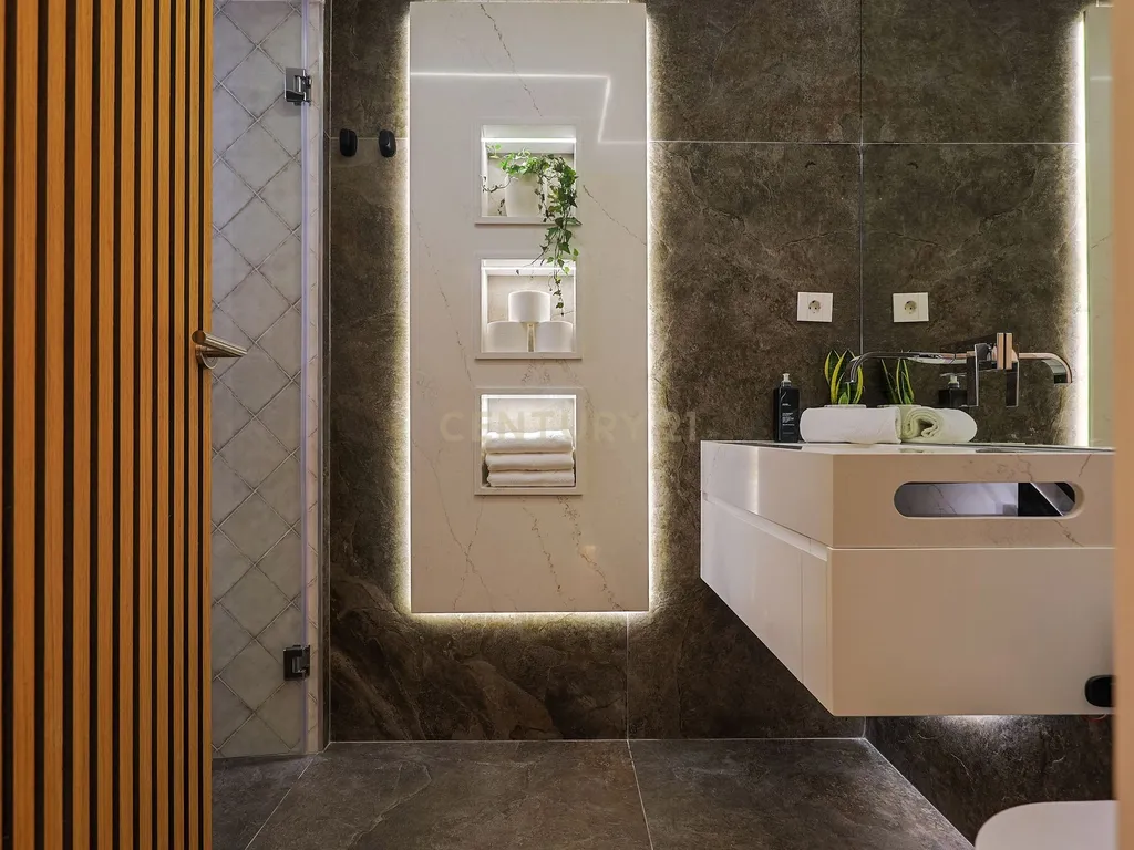 T1 moderno com domótica e piscina – Costa da Caparica - Image 24