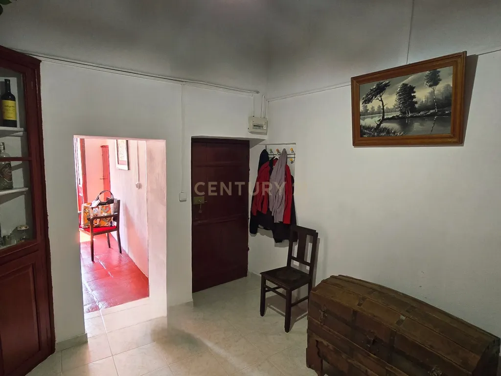 Moradia T2+1 com charme rústico alentejano em Alcáçovas - Image 16