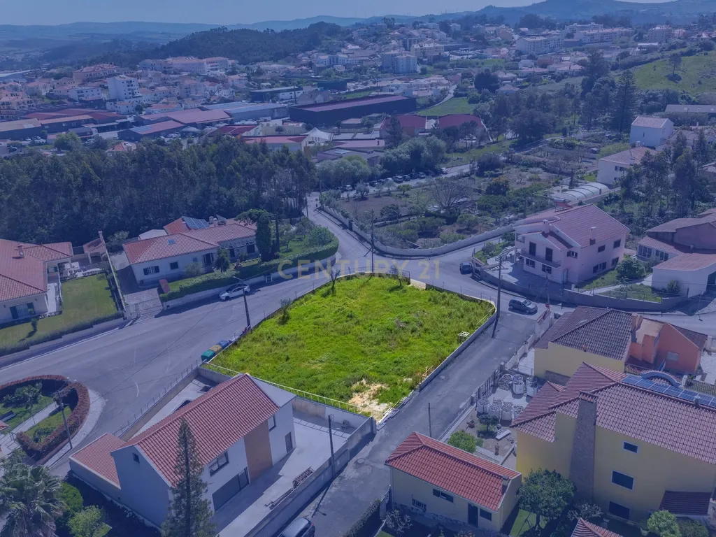Terreno Urbano na Venda do Pinheiro, Lisboa - Image 9