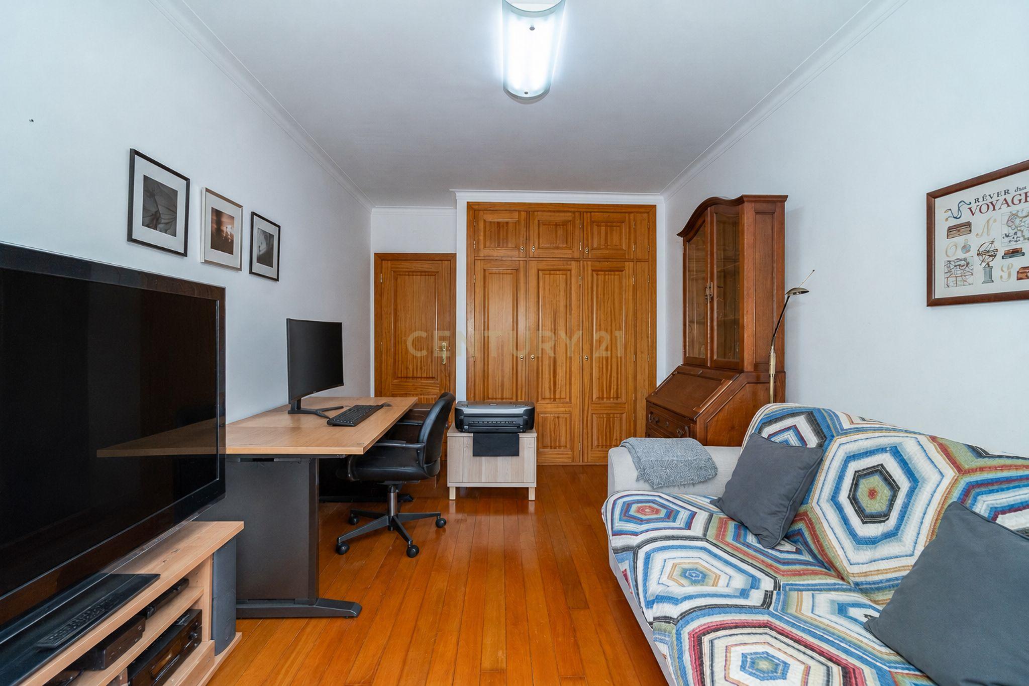 Apartamento T3 à venda em Santo António dos Olivais, Coimbra — foto 18