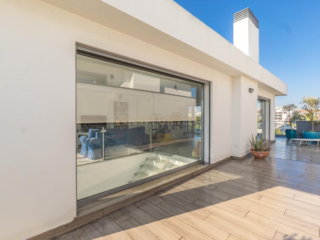 Duplex com terraço! a 5 minutos das praias! Quinta de Santa Teresa! - Image 46