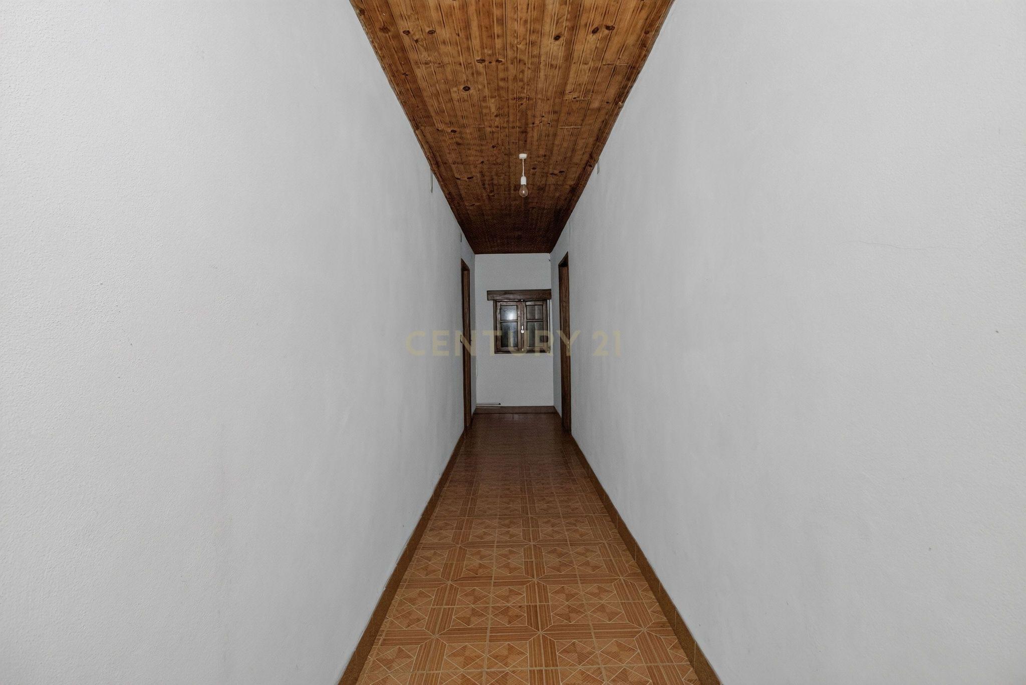 Moradia T6+ à venda em Quintanilha, Bragança — foto 8