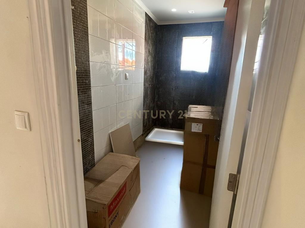 Apartamento T2- Benavente - Image 4