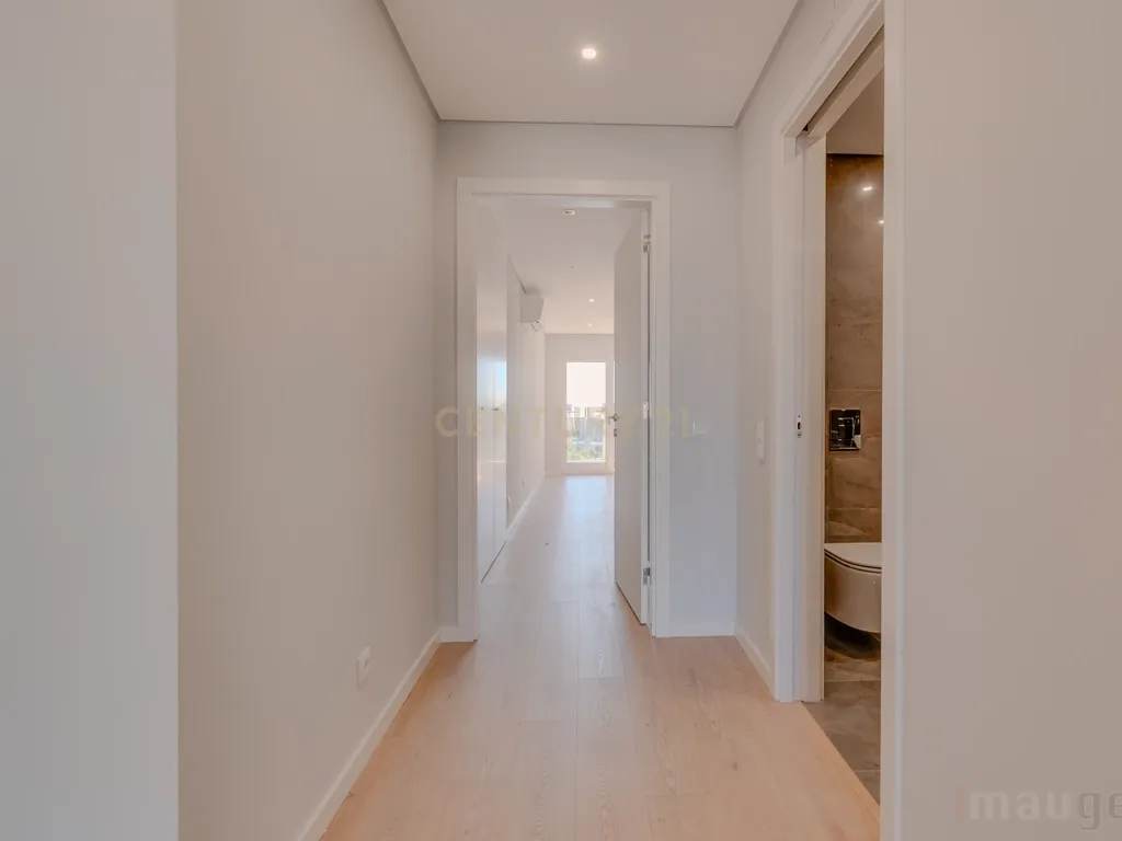 APARTAMENTO T3 | QUINTA DAS MARIANAS, CARCAVELOS | 2 ESTACIONAMENTOS - Image 13