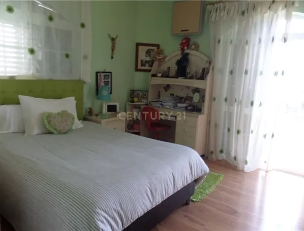 Moradia T4 em Alhos Vedros - Image 11