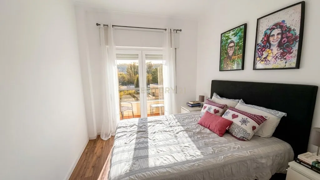 Apartamento Renovado com Vista Panorâmica no Fogueteiro - Image 13