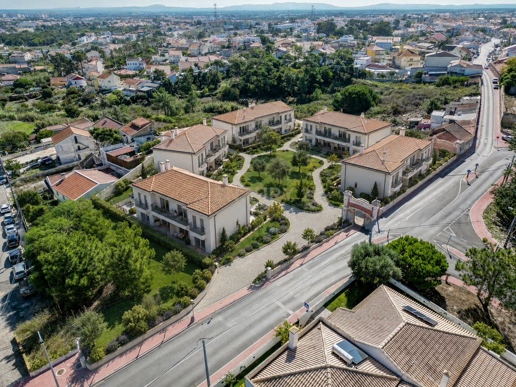 Terreno com 22.604m2, urbano 3.800m2 e ABC 2.200m2, a 3km das praias da Costa - Image 1