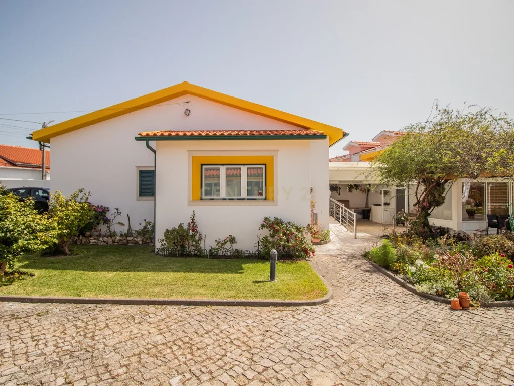 Moradia térrea T3+T0 com piscina, garagem e terreno com 2.257 m², no Ervedal, em Quiaios - Image 33