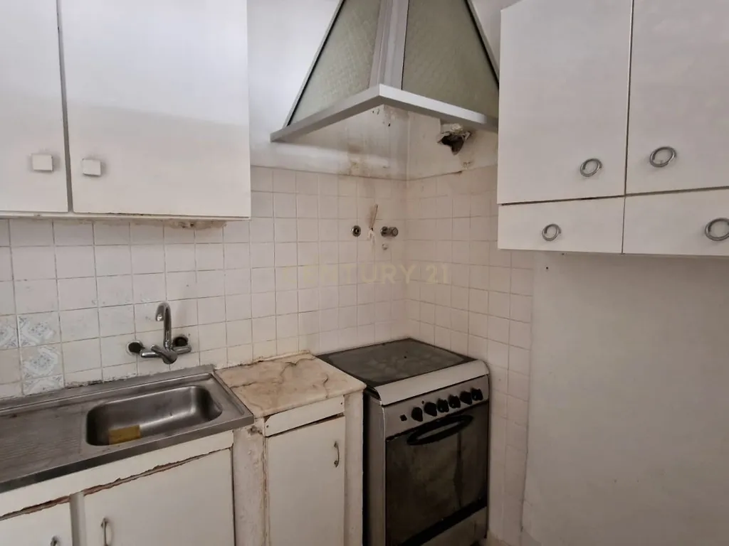 Apartamento T1 em Paço de Arcos - junto à praia e Escola Superior Náutica Infante D. Henrique - Image 18