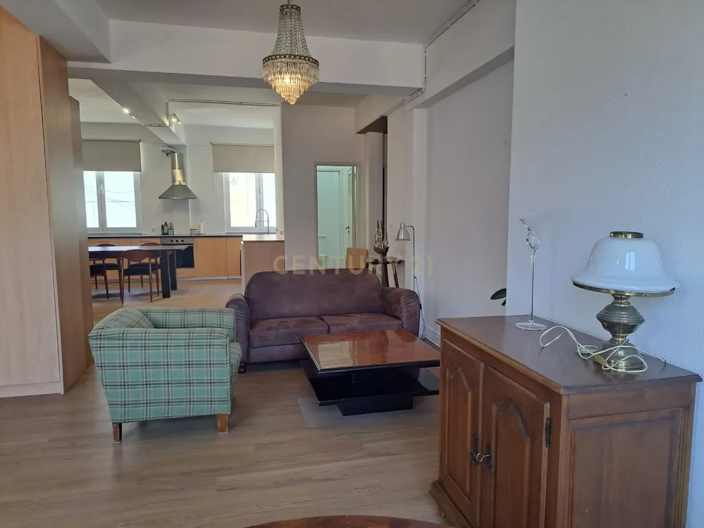 T0, Open-Space com 78 m², na Costa do Castelo - Image 11