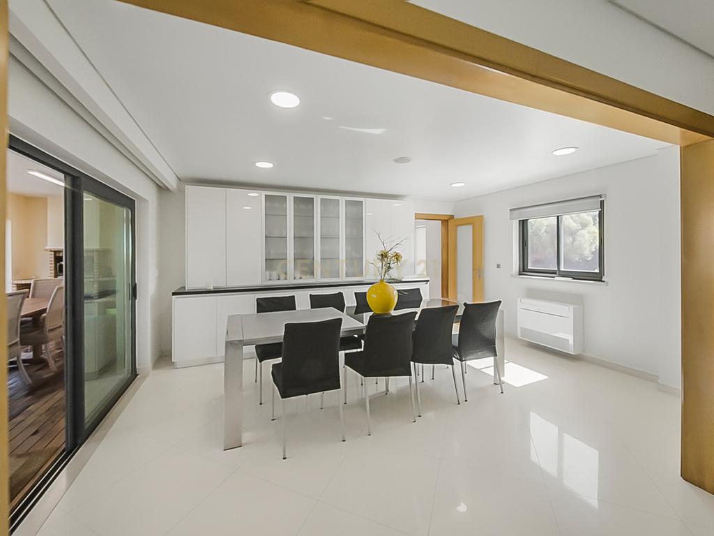 Moradia T5 em Soltróia, junto ao Soltróia Rio - Image 37