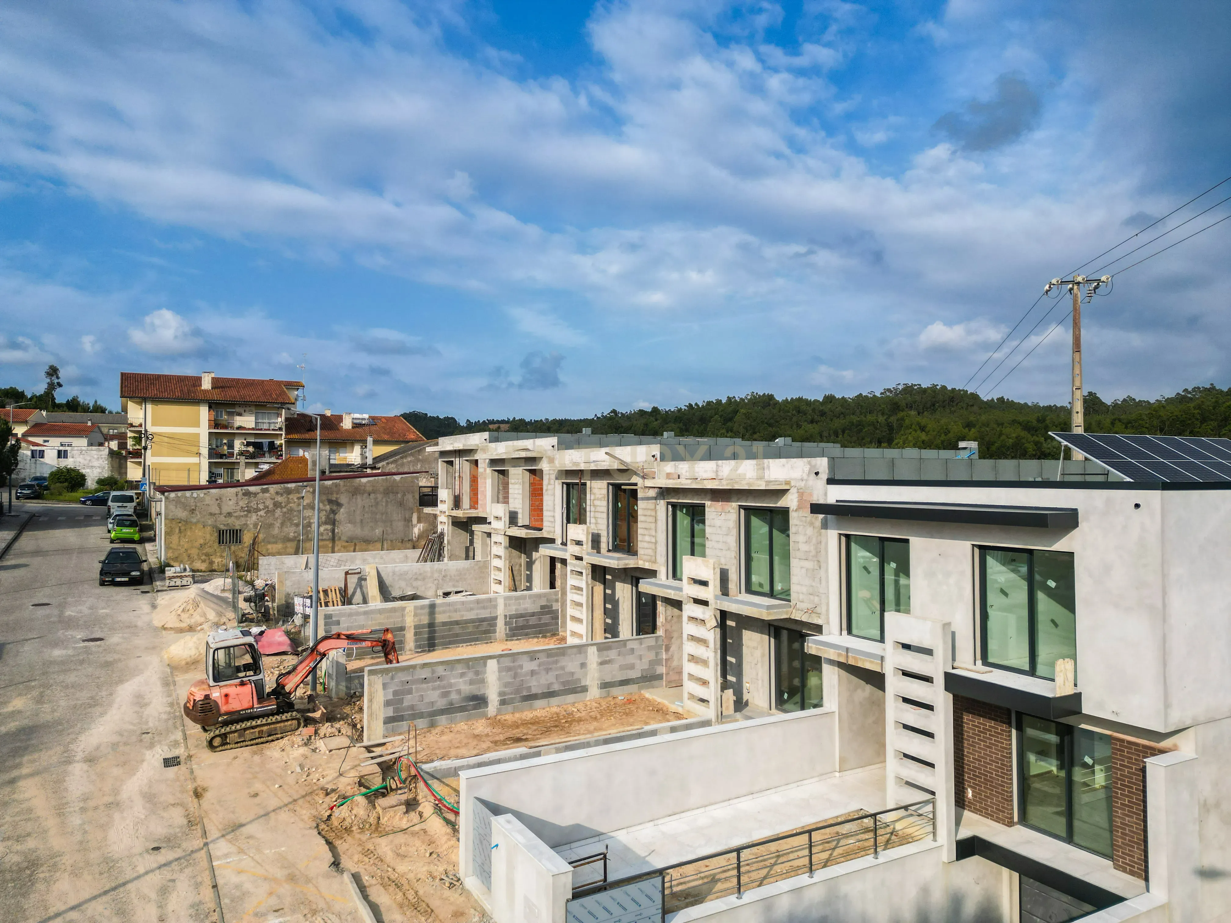 Moradia T3 com painéis fotovoltaicos Caceira- Figueira da Foz - Image 4