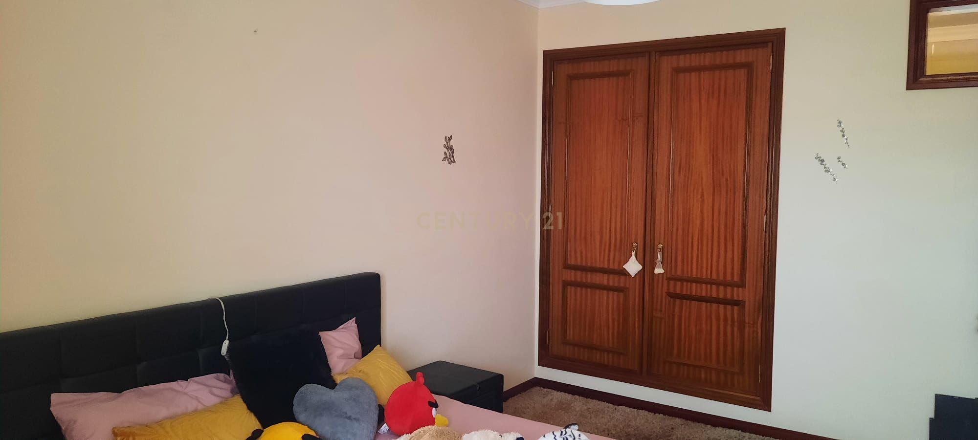Apartamento T2 Duplex em Oiã- Oliveira do Bairro - Image 5