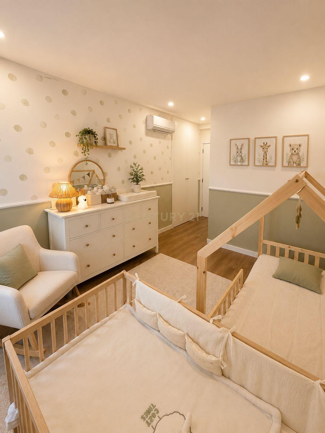 Fotografia 12 de Apartamento T3 com Churrasqueira e Garagem Box - Torre da Marinha | Seixal