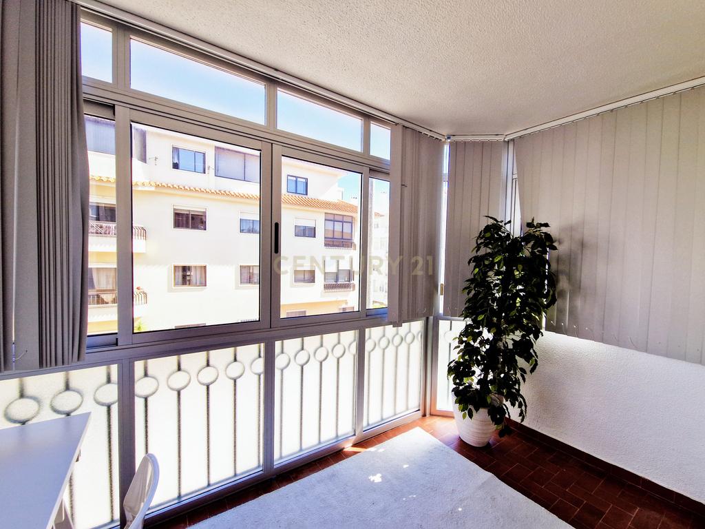 Apartamento T1 para arrendamento no Bairro do Junqueiro - Carcavelos - Image 2