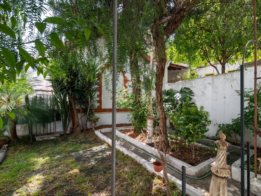 Apartamento T4+2 com logradouro de 187,75 m² na Estrela - Image 31