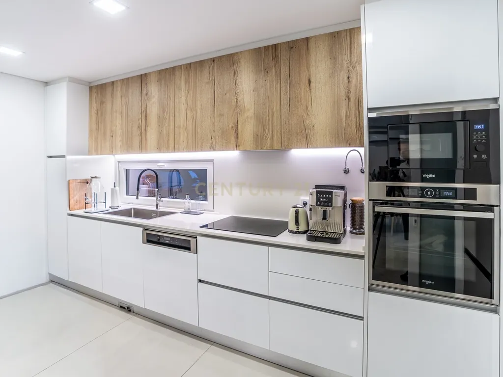 Moradia T3+1 Térrea de gaveto com Piscina, Domótica e Espaço Exterior | Fernão Ferro - Image 26