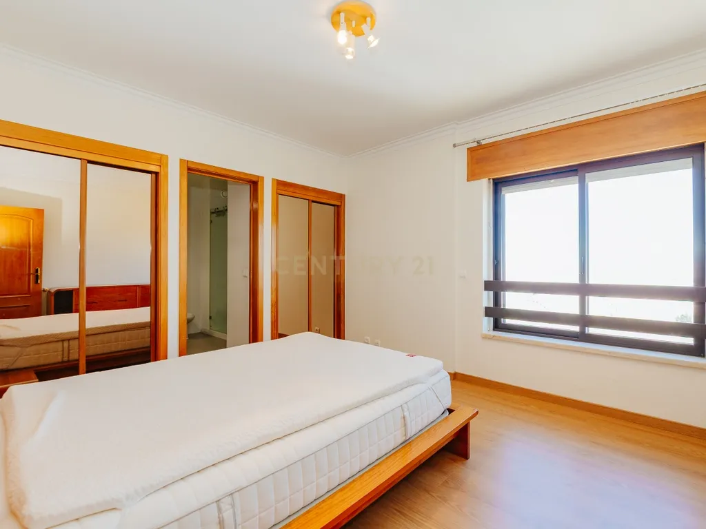 Arrendamento - T4 Alfragide – Quinta Grande - Image 10