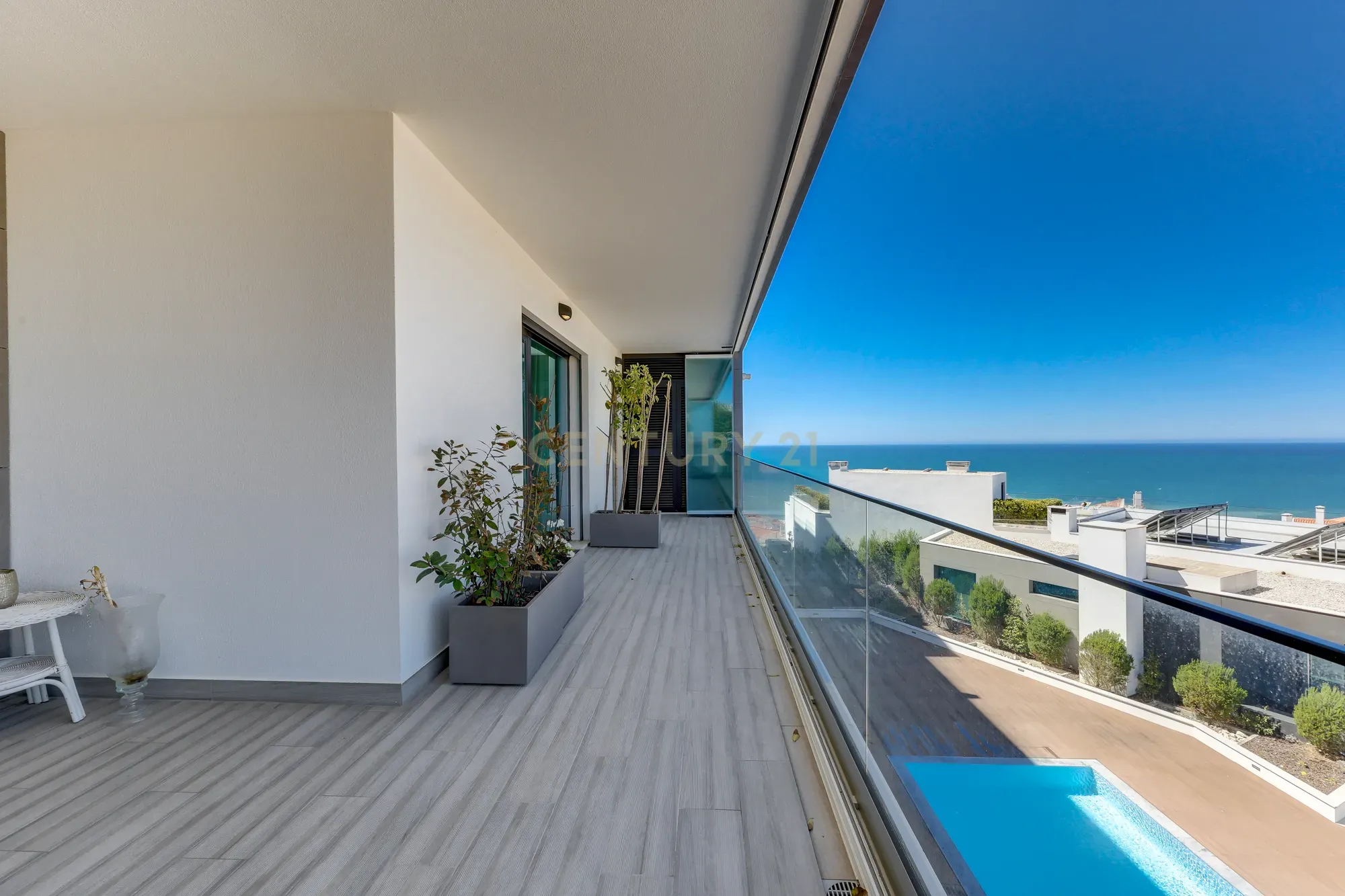Fotografia 11 de T3 com terraço e VISTA MAR em condomínio de luxo na Ericeira