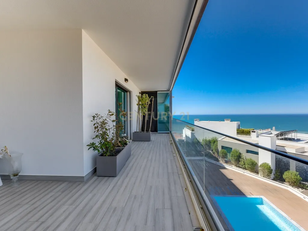 T3 com terraço e VISTA MAR em condomínio de luxo na Ericeira - Image 11