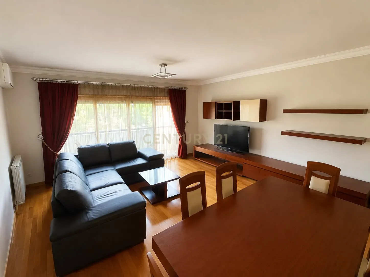 Fotografia 3 de T2 Exclusivo com 142 m² | Vista Panorâmica | Box para 2 Viaturas | Odivelas