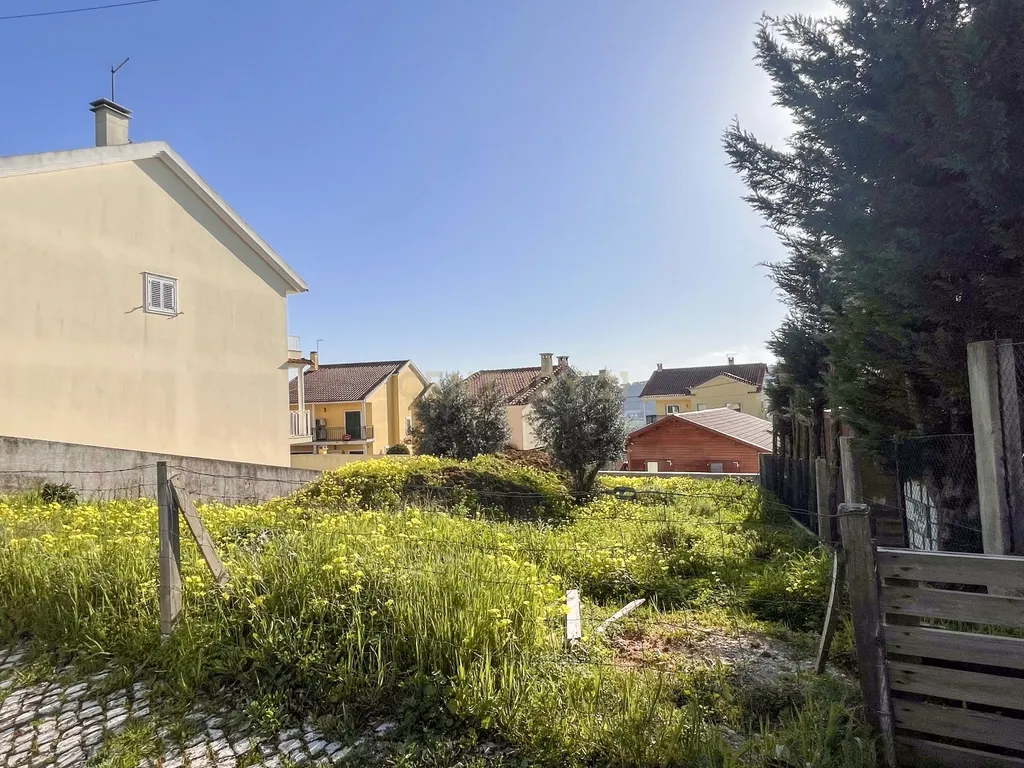 Terreno em S. João dos Montes com Projeto construção de moradia - Image 3