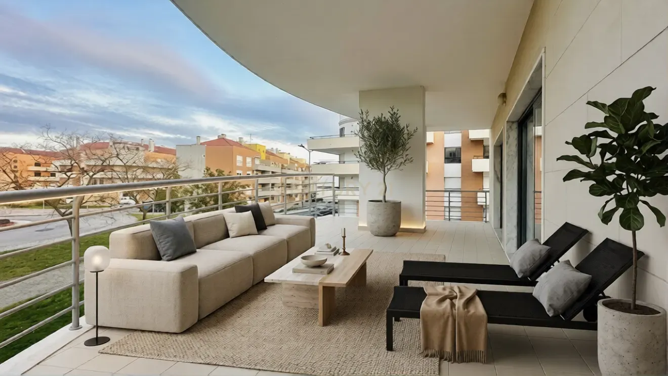 Apartamento T4 com Terraço, Varandas, Garagem e Lugar de Estacionamento, na Vila Serena, Pinhal Novo