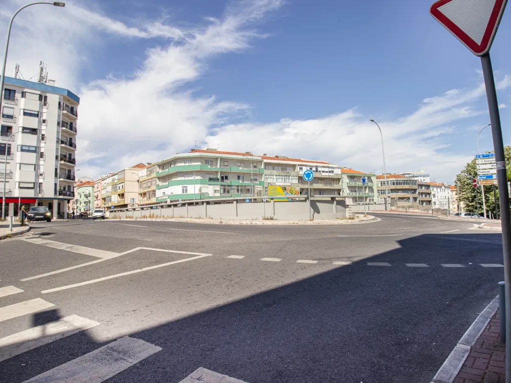 Apartamento T2 na Amadora - Image 25