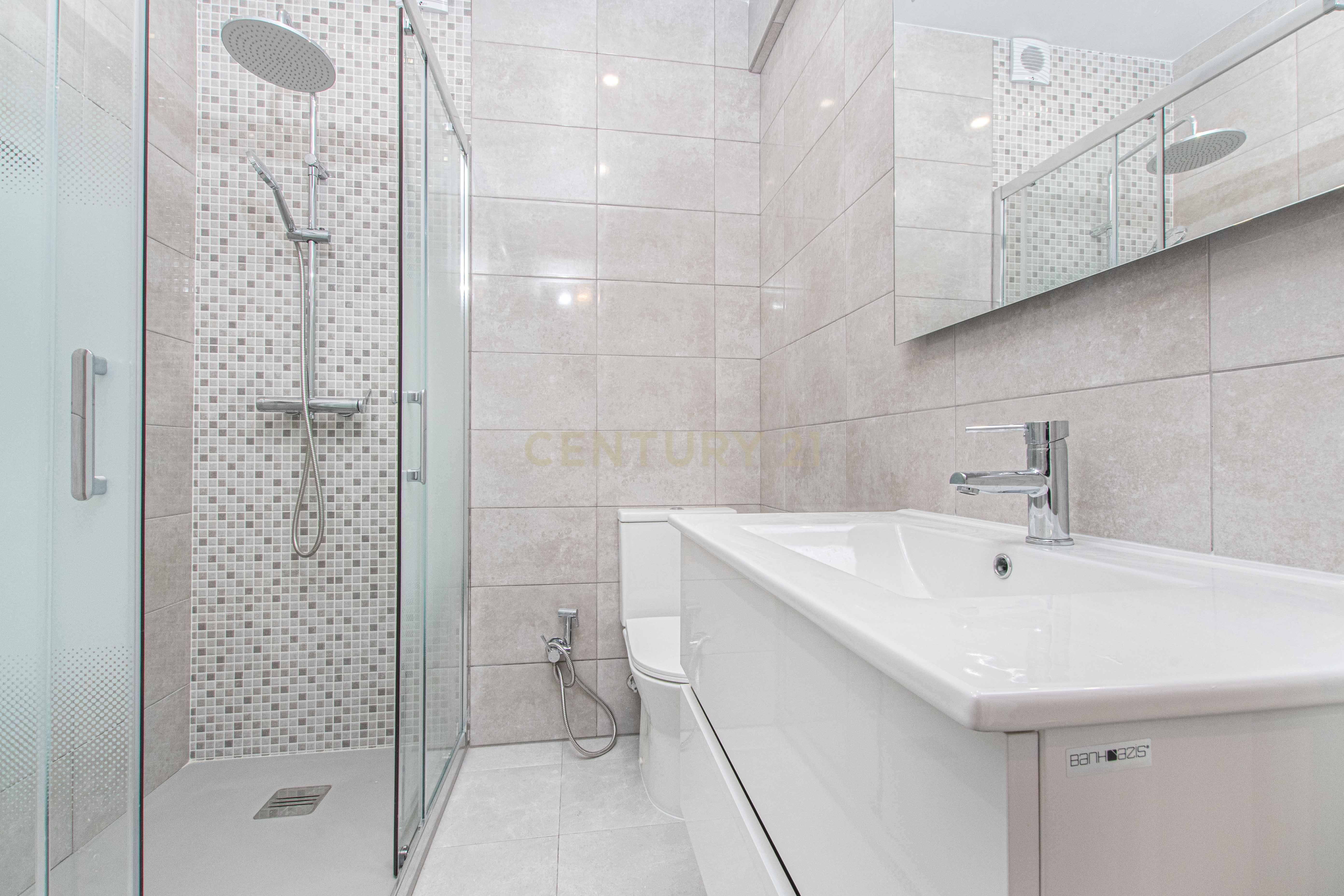 Fotografia 12 de Apartamento T2 Totalmente Remodelado | Odivelas