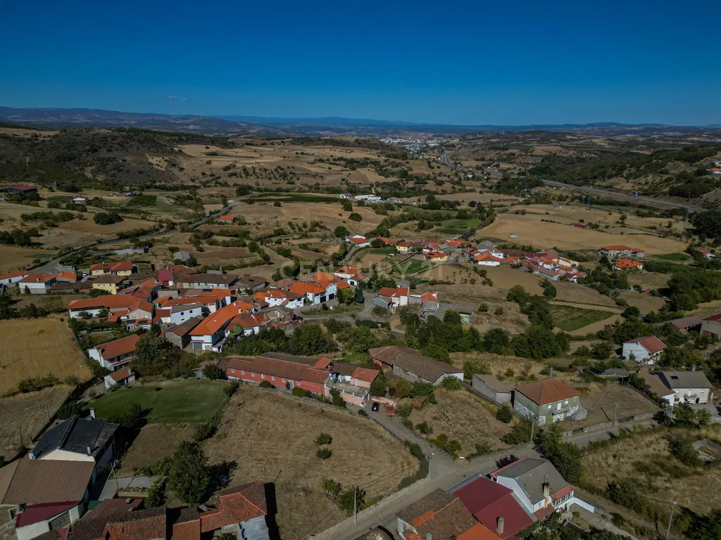Espetacular Moradia em Rebordãos, Bragança - 8 Quartos - Image 29