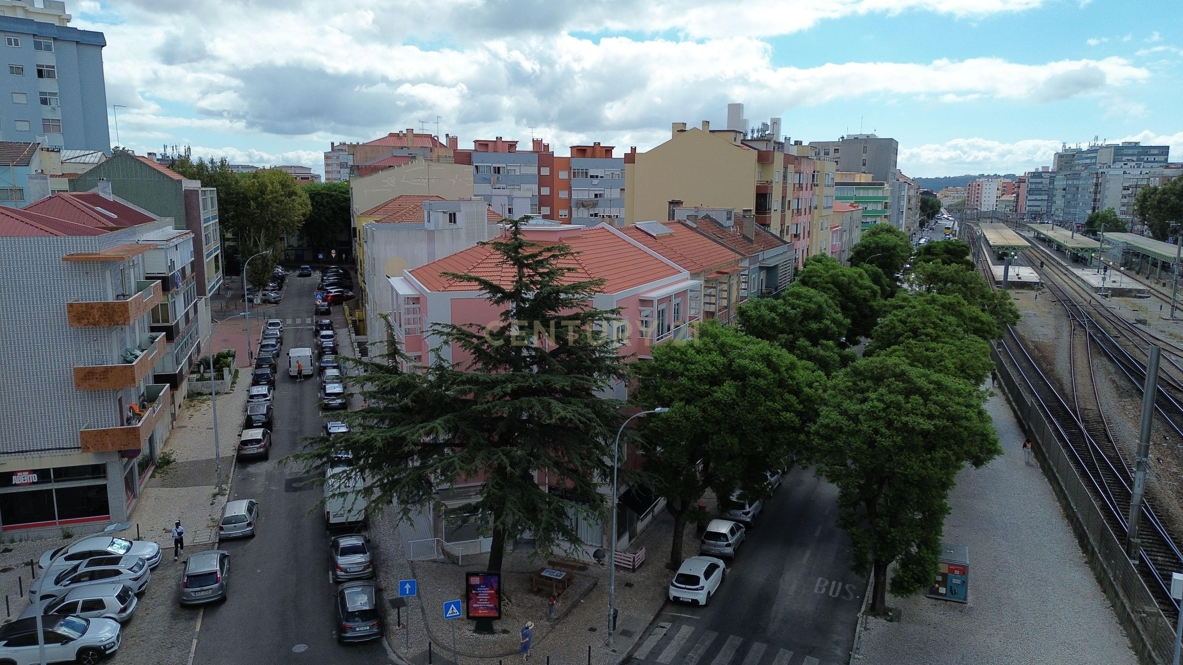 Apartamento T1 à venda em Mina de Água, Amadora — foto 15