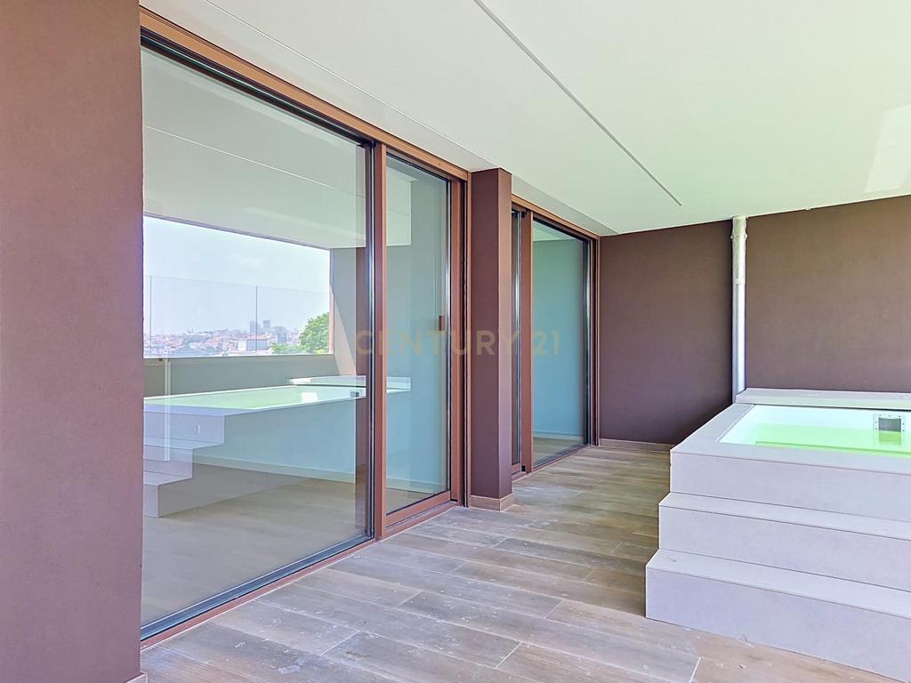 Apartamento T2 com Piscina Privativa - Douro Nobilis I - Vila Nova de Gaia - Image 24