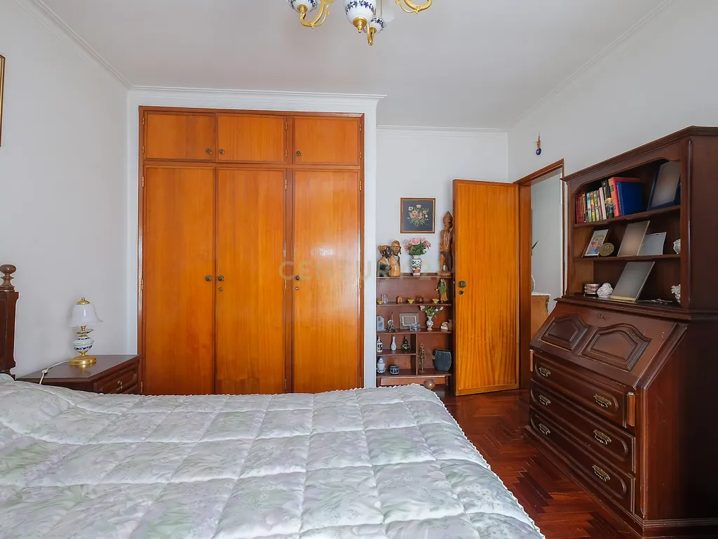Uma moradia para viver, desfrutar e criar memórias na Parede - Image 21