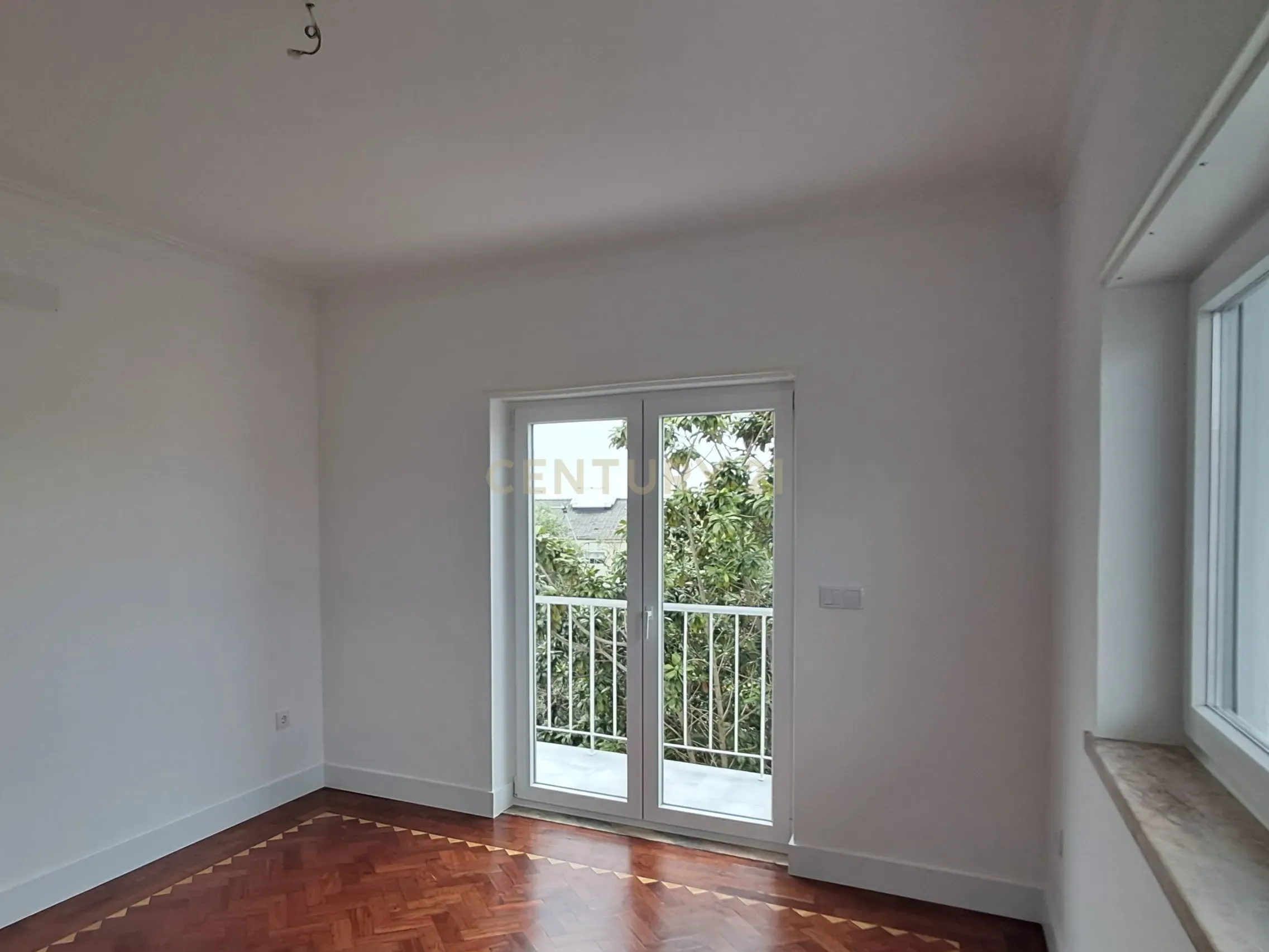 Moradia geminada T3 + 1 com vista de Mar - São Domingos de Rana - Image 10