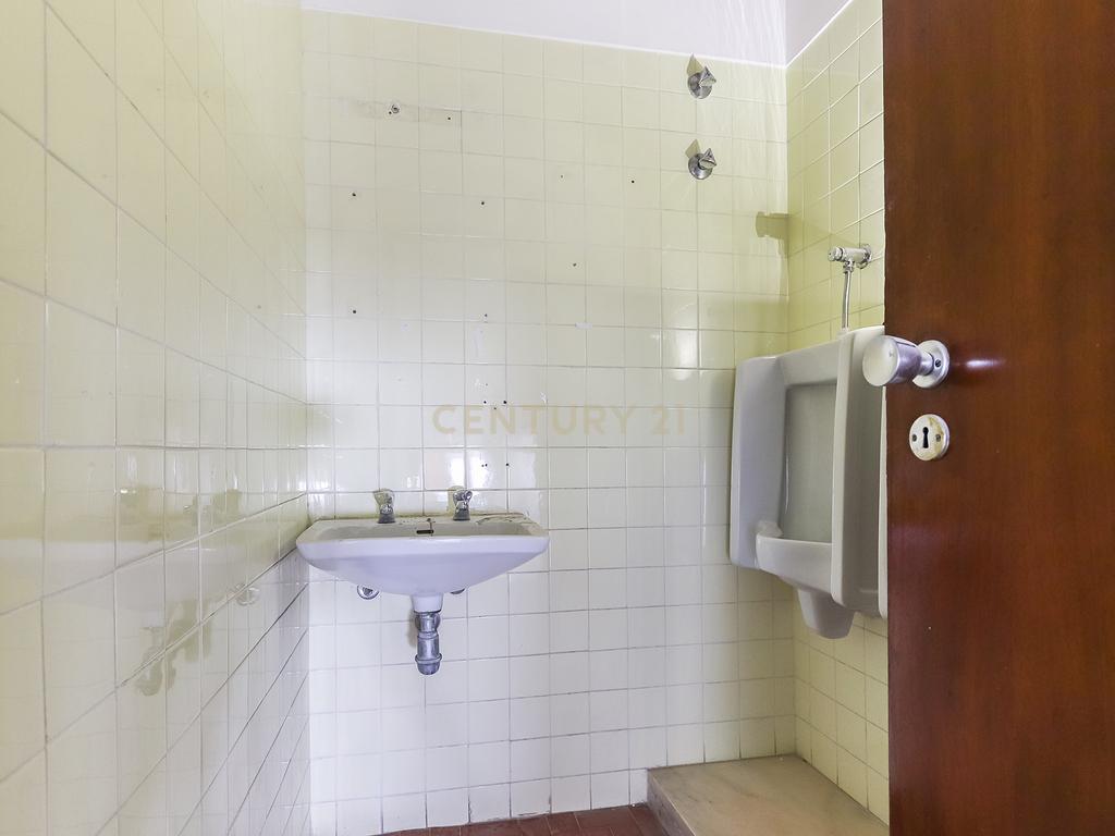 Serviços ou Habitação na Estefânia - Image 16