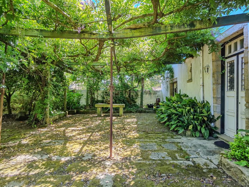 Quinta Santo António — Um refúgio único com piscina privada e potencial ilimitado na Maia - Image 19