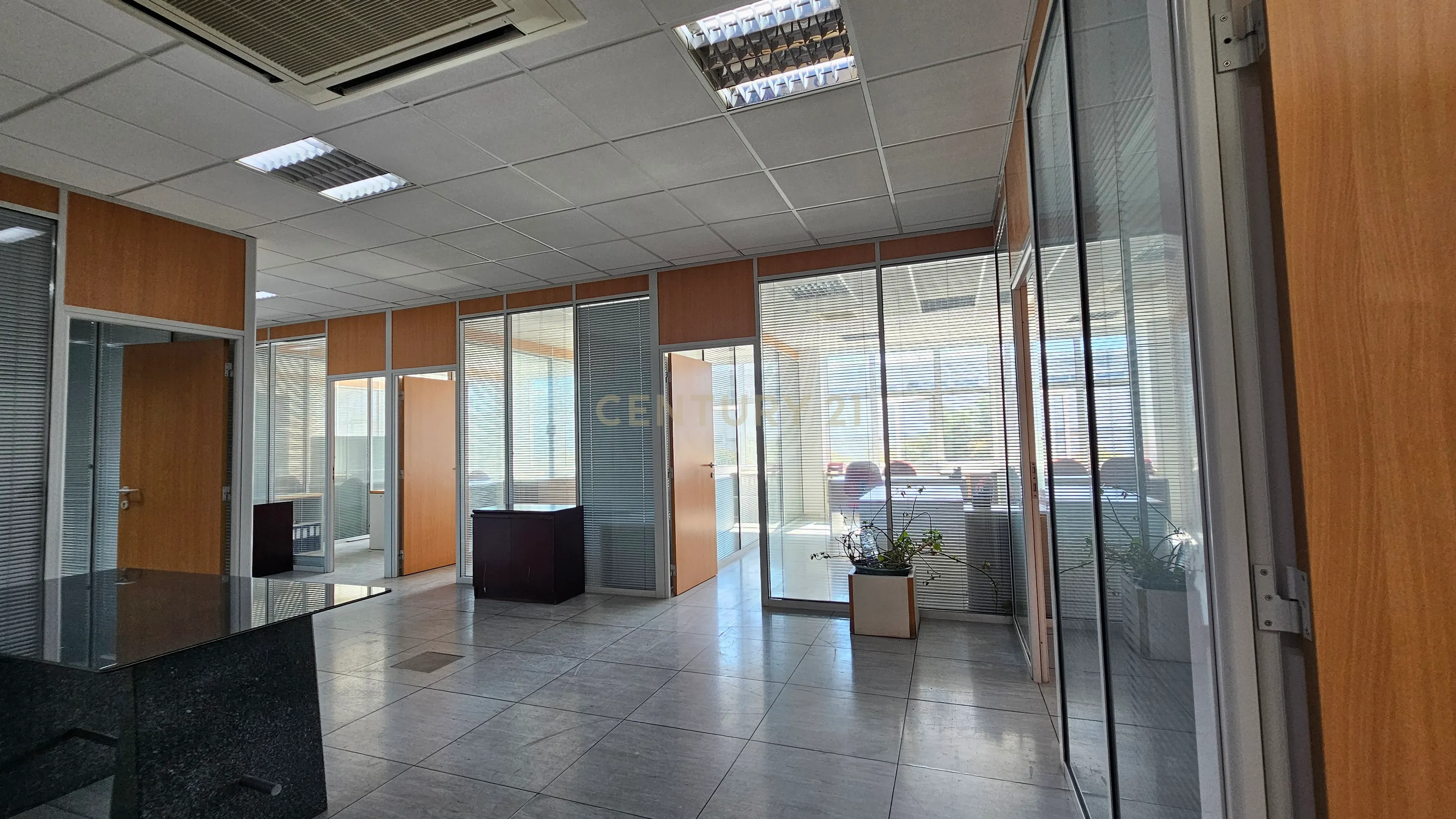 Fotografia 11 de Escritório amplo e totalmente equipado no ElosPark II, em S. Marcos